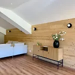 Maison Loulou - 14pers - Jacuzzi - Petanque - Baby Foot Holiday home *