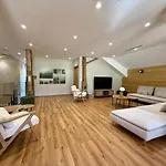 Holiday home Maison Loulou - 14pers - Jacuzzi - Petanque - Baby Foot Urimenil