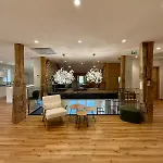 Maison Loulou - 14pers - Jacuzzi - Petanque - Baby Foot *