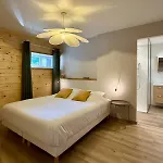 Maison Loulou - 14pers - Jacuzzi - Petanque - Baby Foot