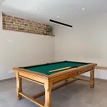 Maison Loulou - 14pers - Jacuzzi - Petanque - Baby Foot Holiday home Urimenil