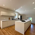 Holiday home Maison Loulou - 14pers - Jacuzzi - Petanque - Baby Foot