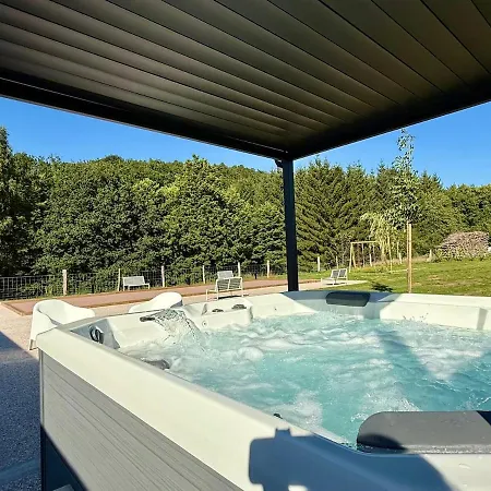 Holiday home Maison Loulou - 14pers - Jacuzzi - Petanque - Baby Foot *