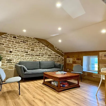 Holiday home Maison Loulou - 14pers - Jacuzzi - Petanque - Baby Foot