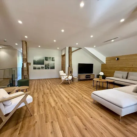 Feriehus Maison Loulou - 14pers - Jacuzzi - Petanque - Baby Foot Urimenil