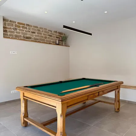 Maison Loulou - 14pers - Jacuzzi - Petanque - Baby Foot Feriehus Urimenil