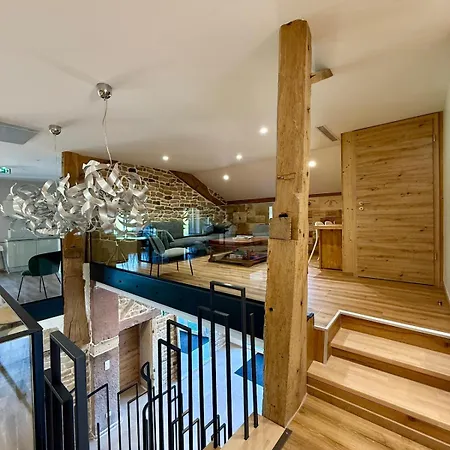 Feriehus Maison Loulou - 14pers - Jacuzzi - Petanque - Baby Foot *