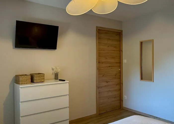 Holiday home Maison Loulou - 14pers - Jacuzzi - Petanque - Baby Foot Urimenil