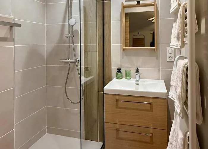 Maison Loulou - 14pers - Jacuzzi - Petanque - Baby Foot *