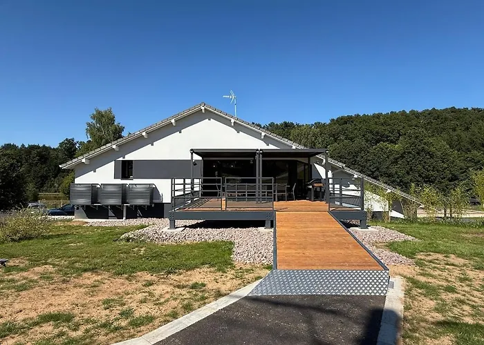 Maison Loulou - 14pers - Jacuzzi - Petanque - Baby Foot * Urimenil