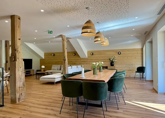 Holiday home Maison Loulou - 14pers - Jacuzzi - Petanque - Baby Foot Urimenil