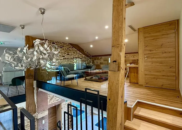 Holiday home Maison Loulou - 14pers - Jacuzzi - Petanque - Baby Foot *