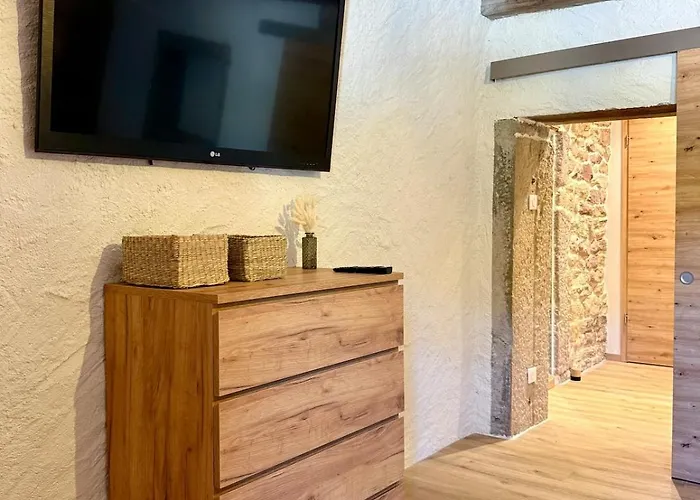 Maison Loulou - 14pers - Jacuzzi - Petanque - Baby Foot * Urimenil